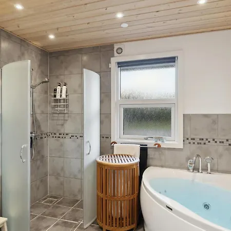 Lovely In With Wifi 度假居